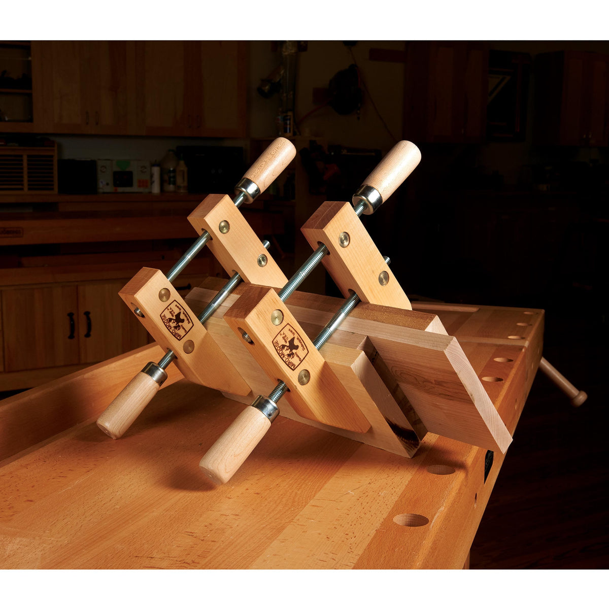 Handscrew Clamp