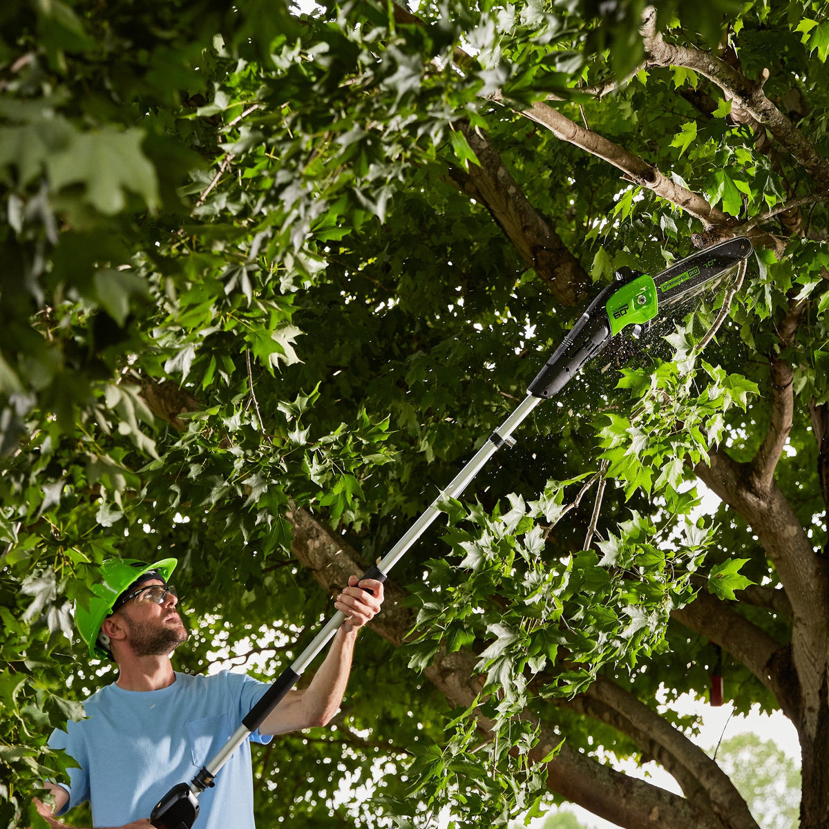Gen II 10" Brushless Polesaw with 2.0Ah Battery and 4A Rapid Charger