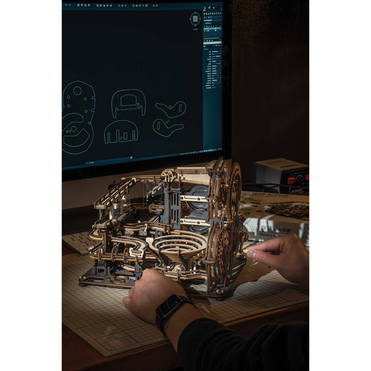 Marble Night City Model Kit