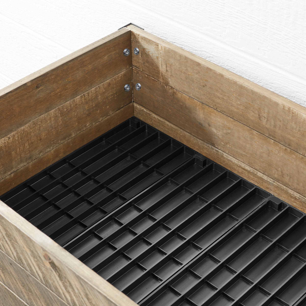 Elevated Planter 21" X 47" X 30"H Brown
