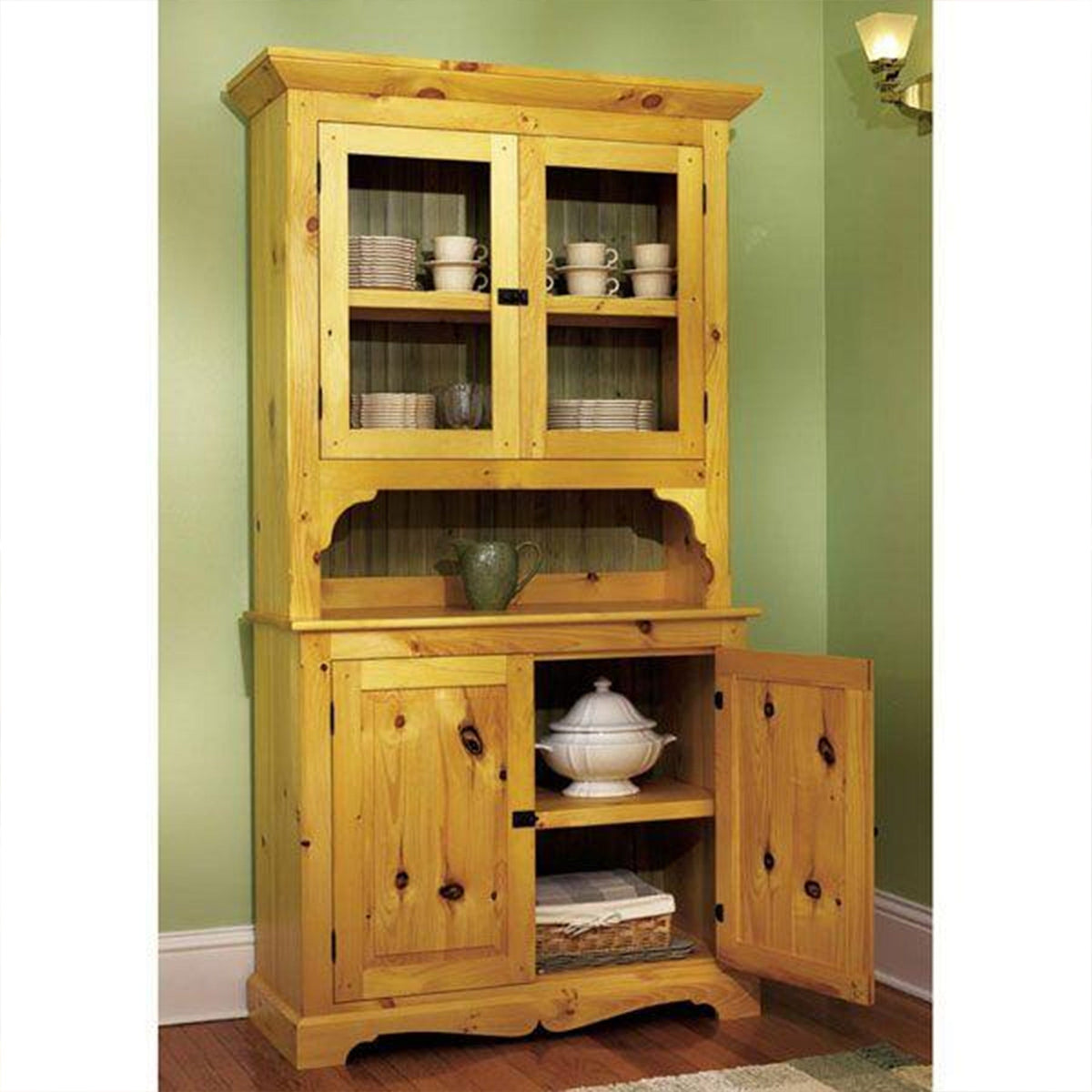 Downloadable Woodworking Project Plan to Build Heirloom Pine Hutch