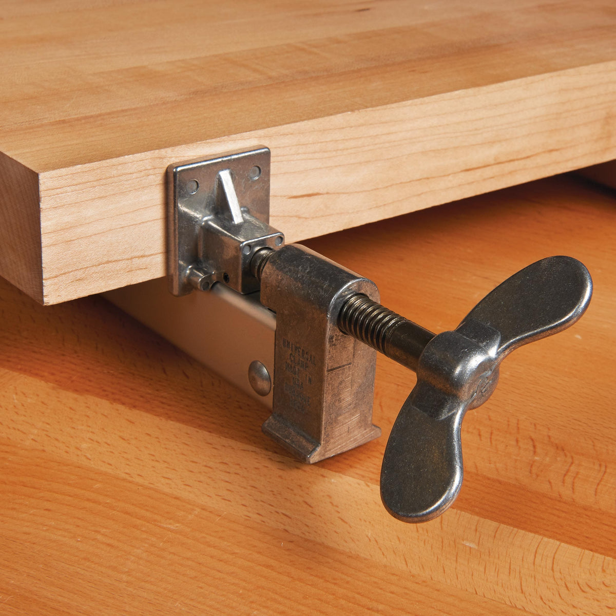 Universal Bar Clamp