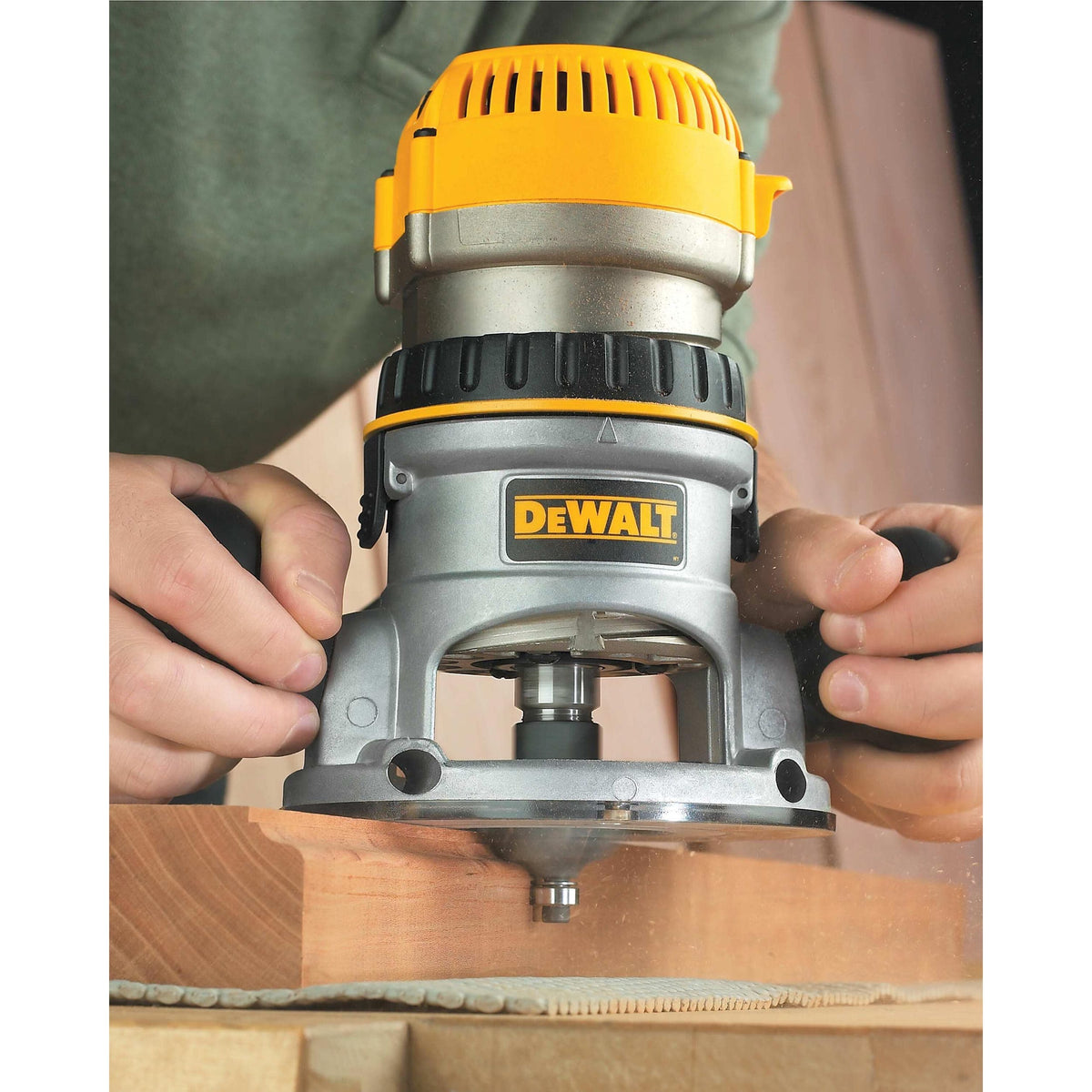 1-3/4 HP Fixed Base Router Kit