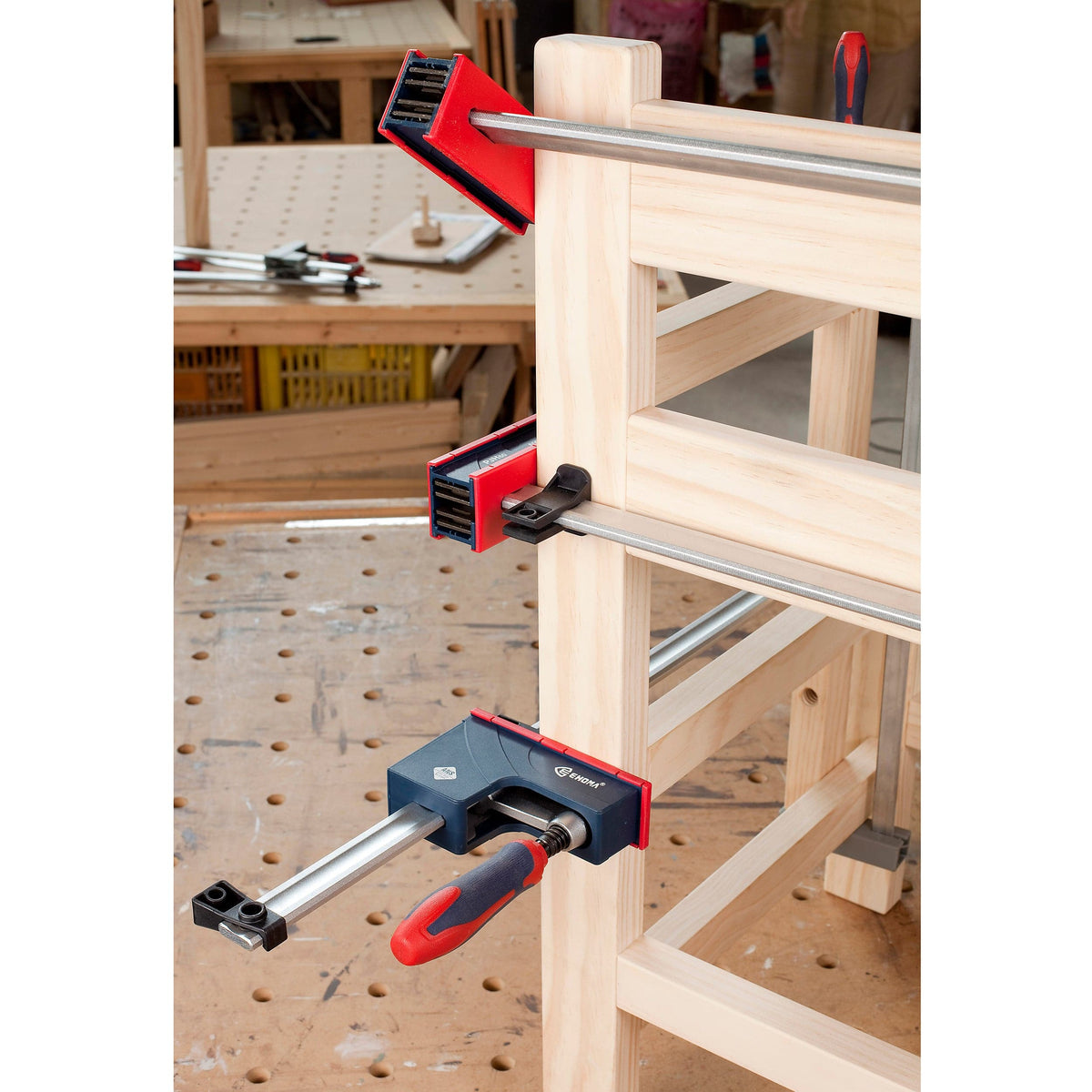 Parallel Jaw Clamp