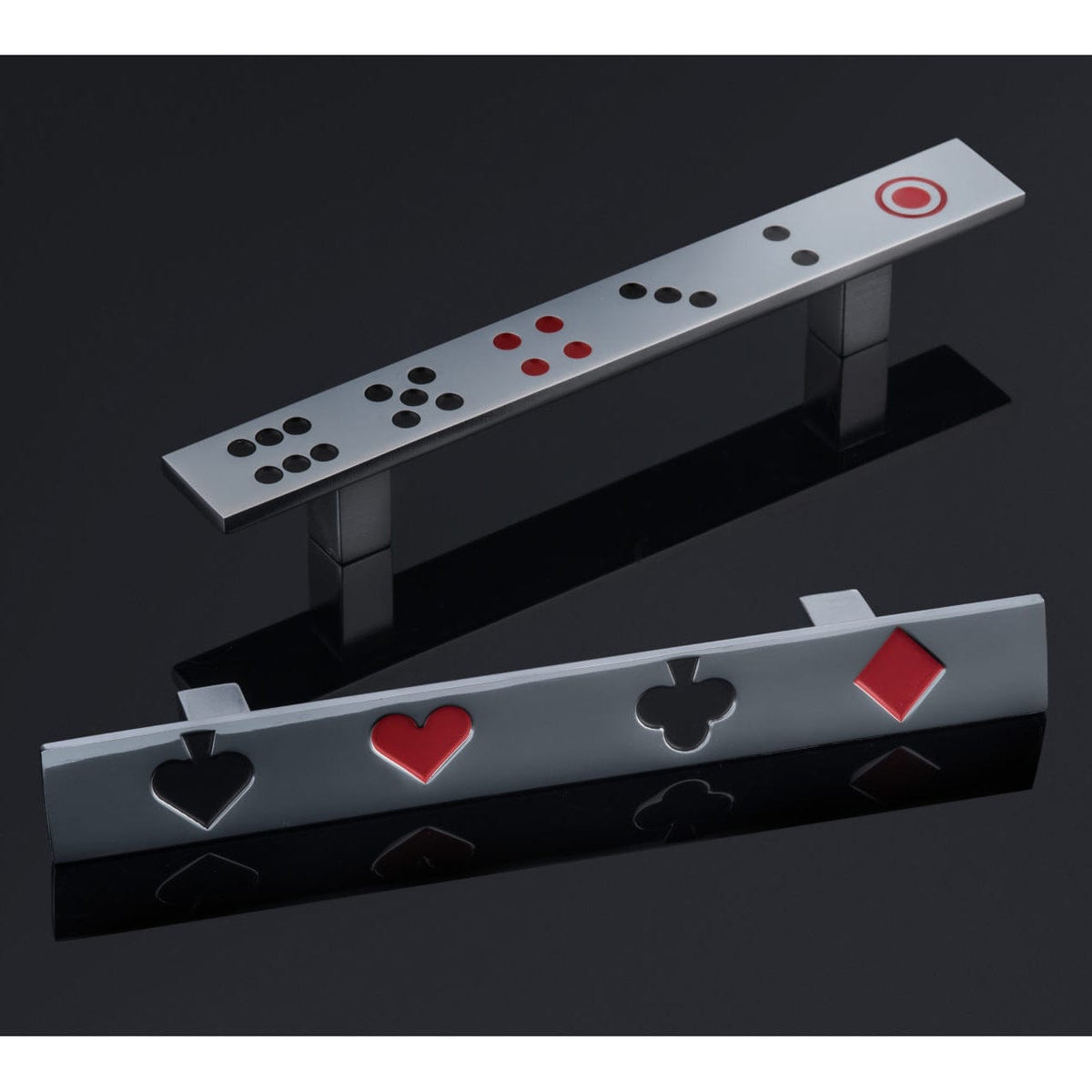 Eclectic Pull, 3-3/4" Center-to-Center, Chrome, Dice Pattern