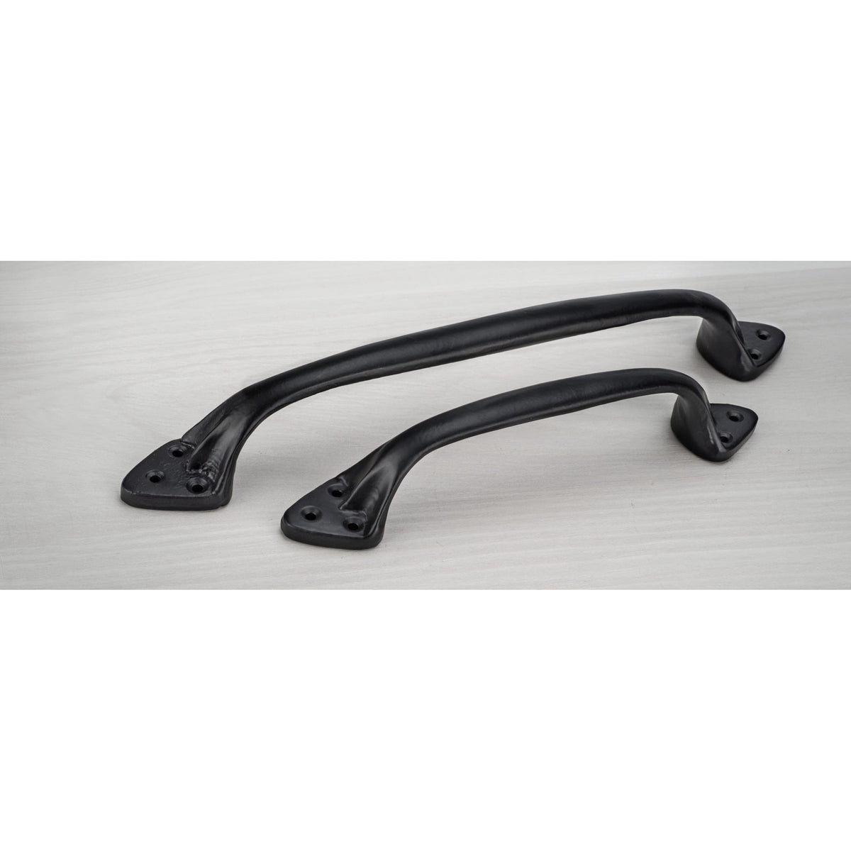 Traditional Pull, 12" Center-to-Center, Matte Black