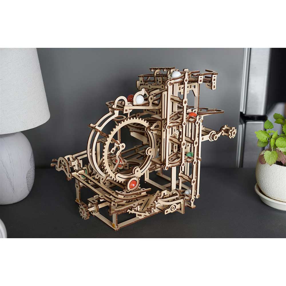 Marble Run - Stepped Hoist Model Kit