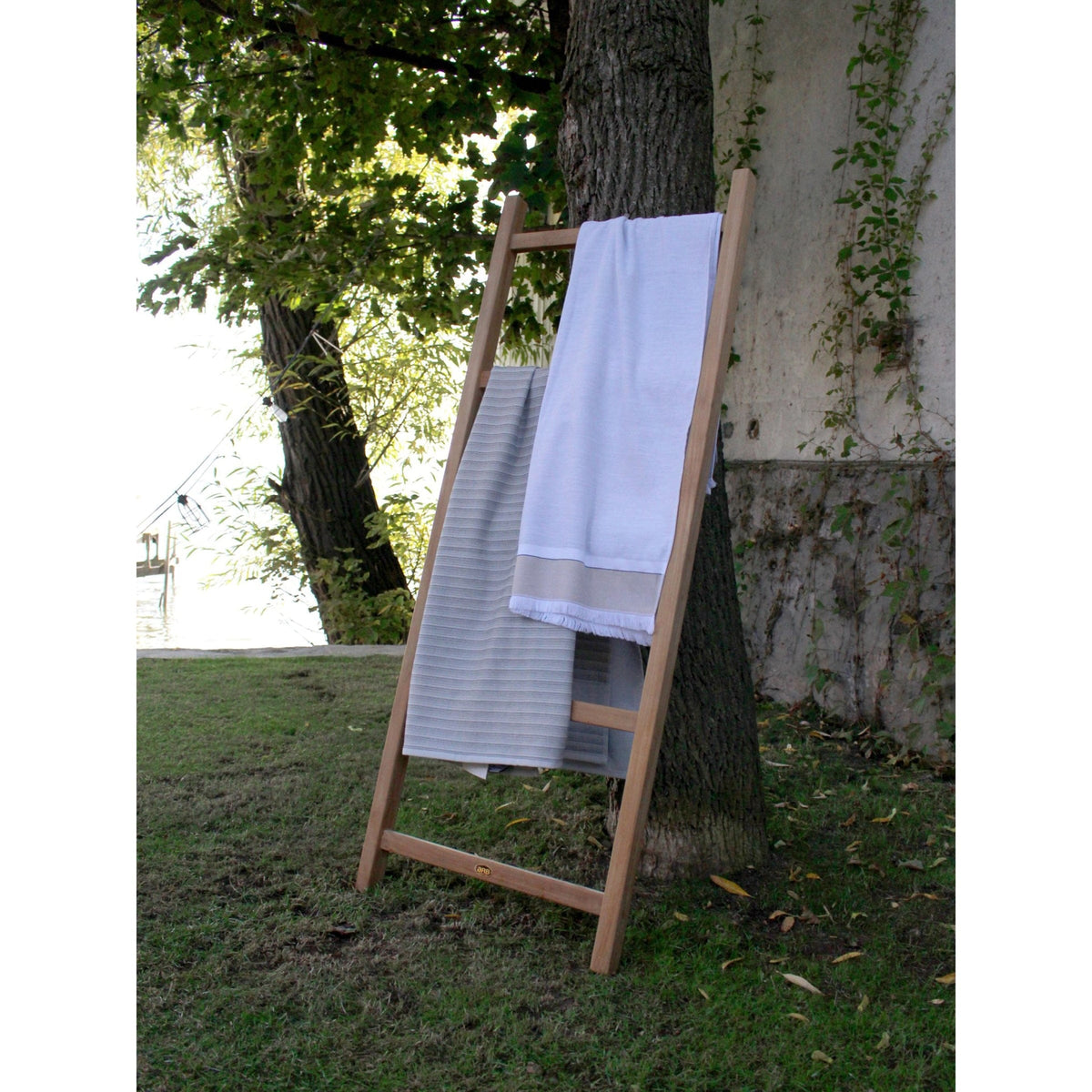 Towel Ladder 4 Rung 47" (120 cm)