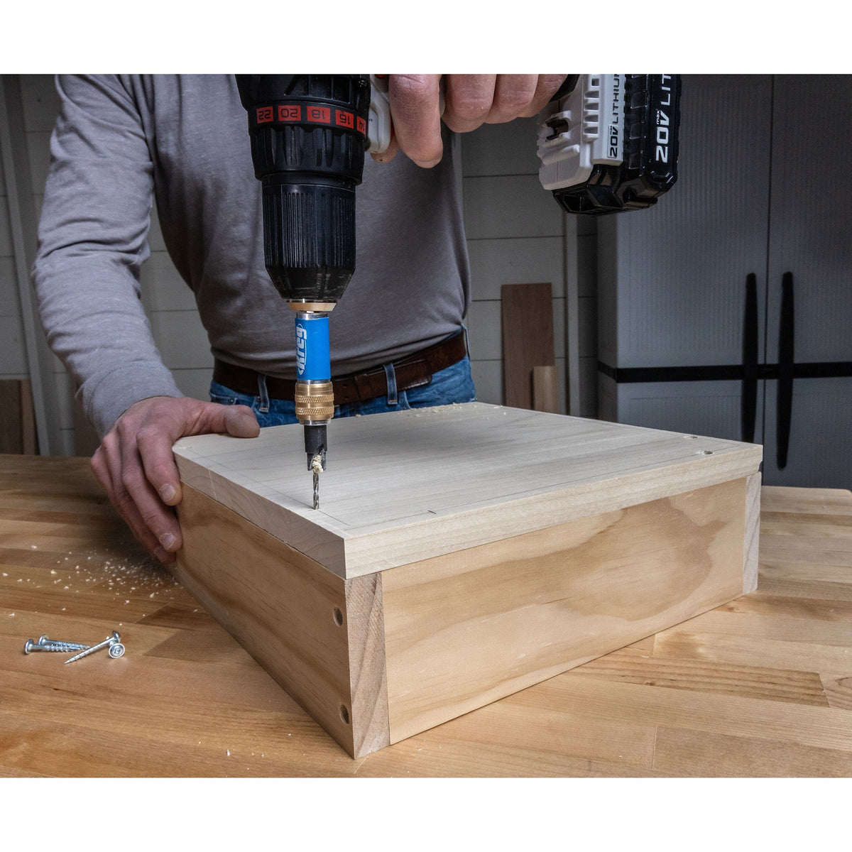 Quick Flip - Two-Sided Drill Bit and Driver