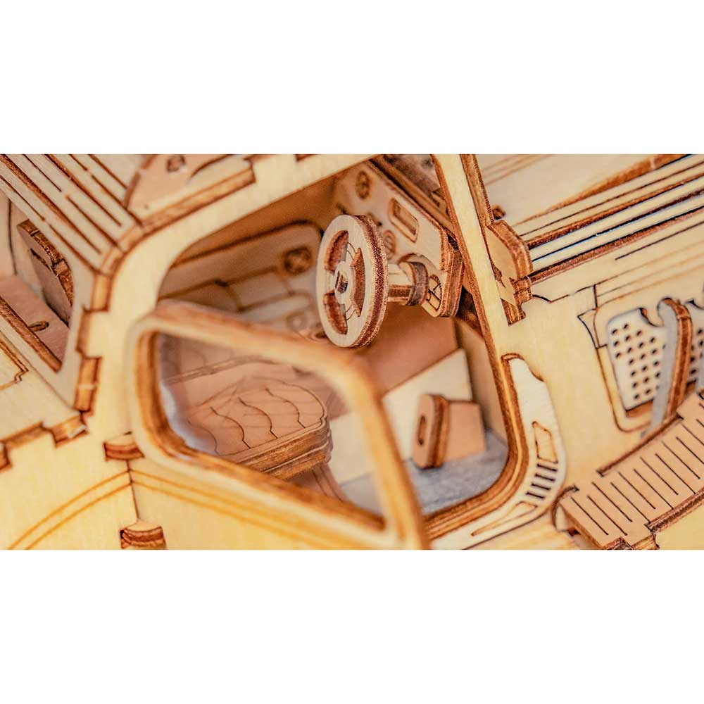 Vintage Car 3D Wood Puzzle Kit