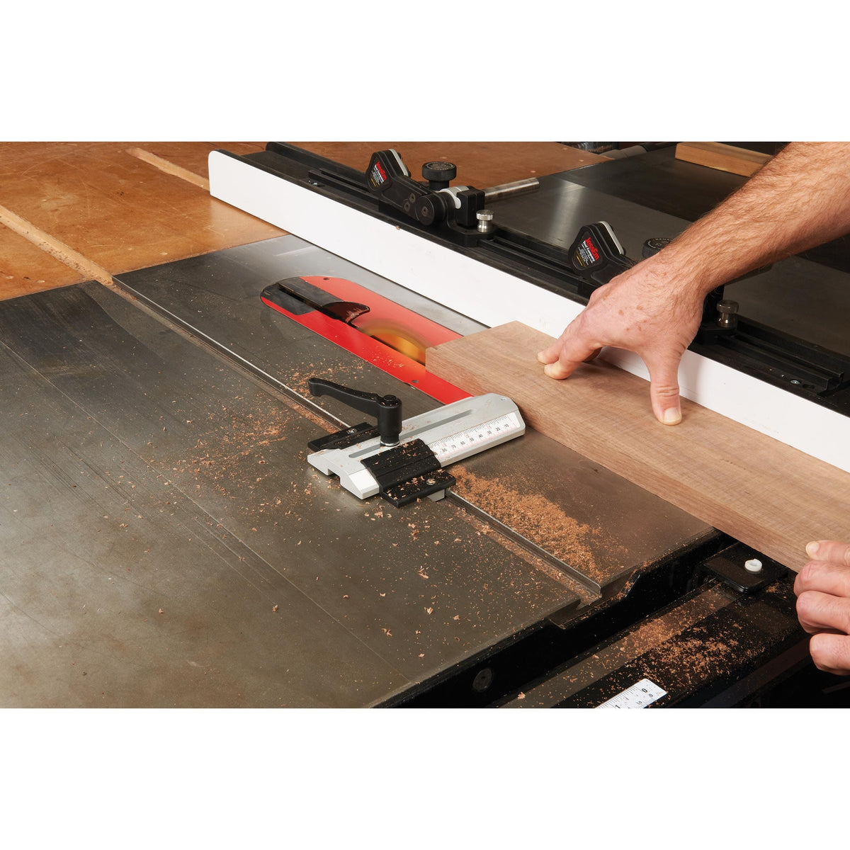 Thin Rip Table Saw Jig