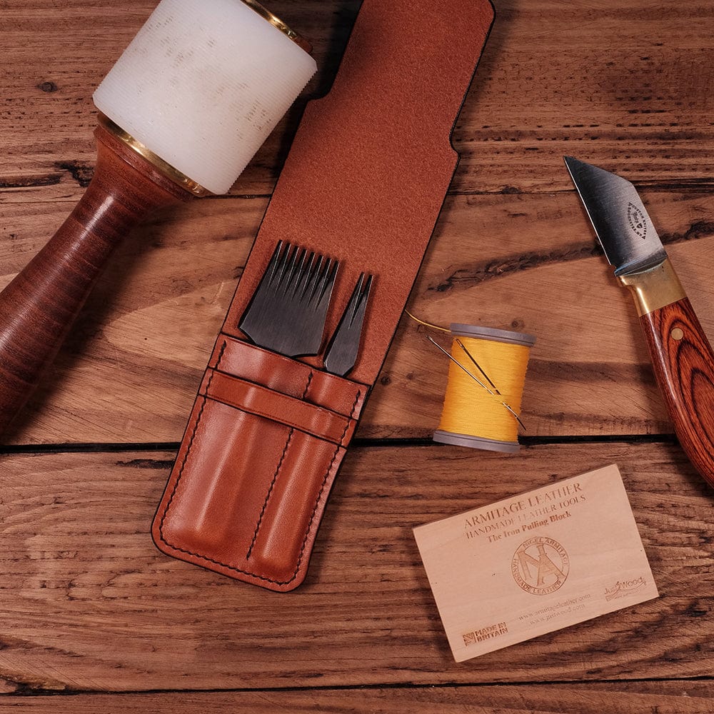 Leathercraft: Traditional Handcrafted Leatherwork Skills and Projects