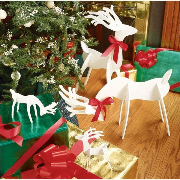 Woodworking Project Paper Plan to Build Medium & Tabletop Sized Reindeer